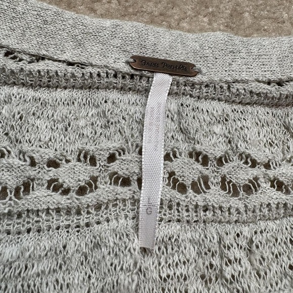 Free People Cardigan Womens Large Gray Ruffle Knit Button Front Boho Cropped - Picture 4 of 10